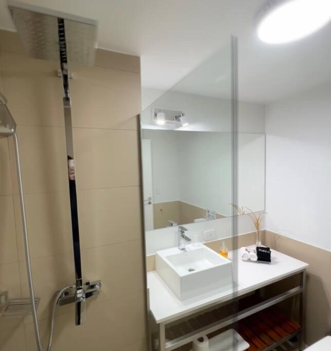 Seaport Apartments Rivadavia I Ushuaia Ngoại thất bức ảnh